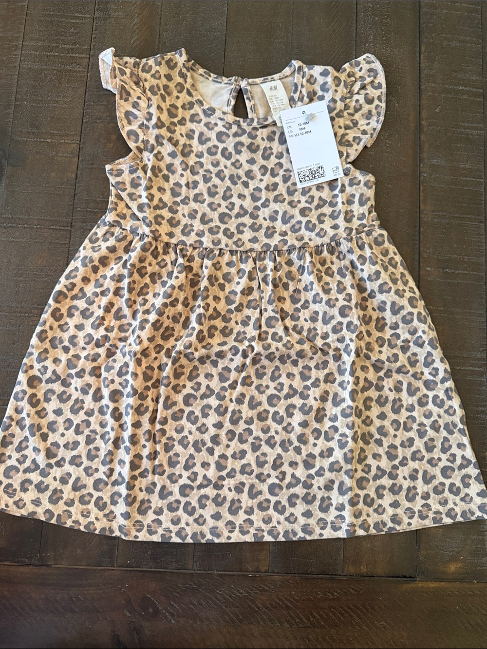 H&M Beige and Gray Leopard Print Flutter Sleeve Dress